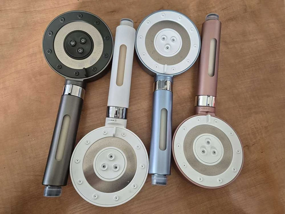 Dušo galvutė su 5 srovės režimais ir filtru