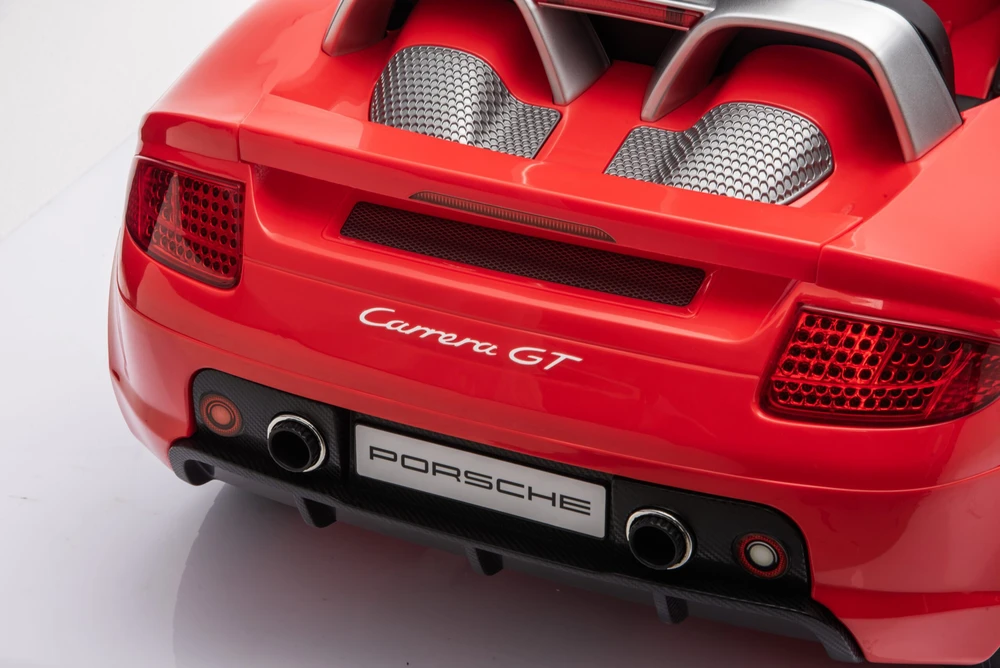 Elektromobilis HATIS Porsche Carrera GT, raudonas, 111 × 59 × 45 cm