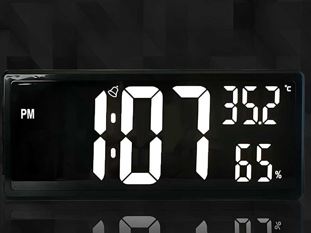 Elektroninis laikrodis-žadintuvas su LED ekranu, 15x35 cm, juodas