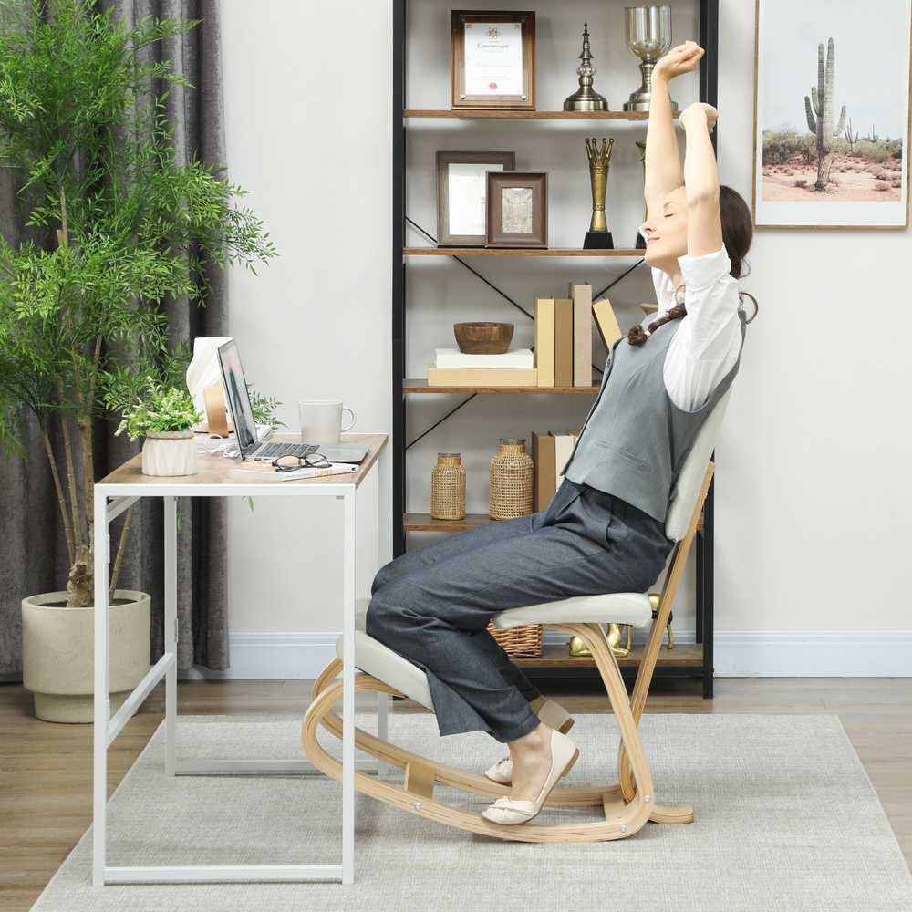 Ergonomiška kėdė kreminė