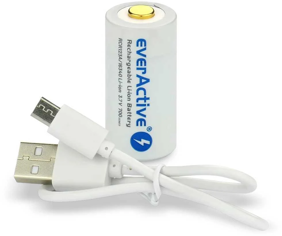 everActive USB įkraunamas RCR123A 16340 3,7V 700mAh akumuliatorius su PCM