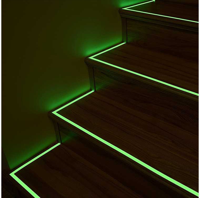 Fluorescencinė juosta 5 m, 2 cm pločio