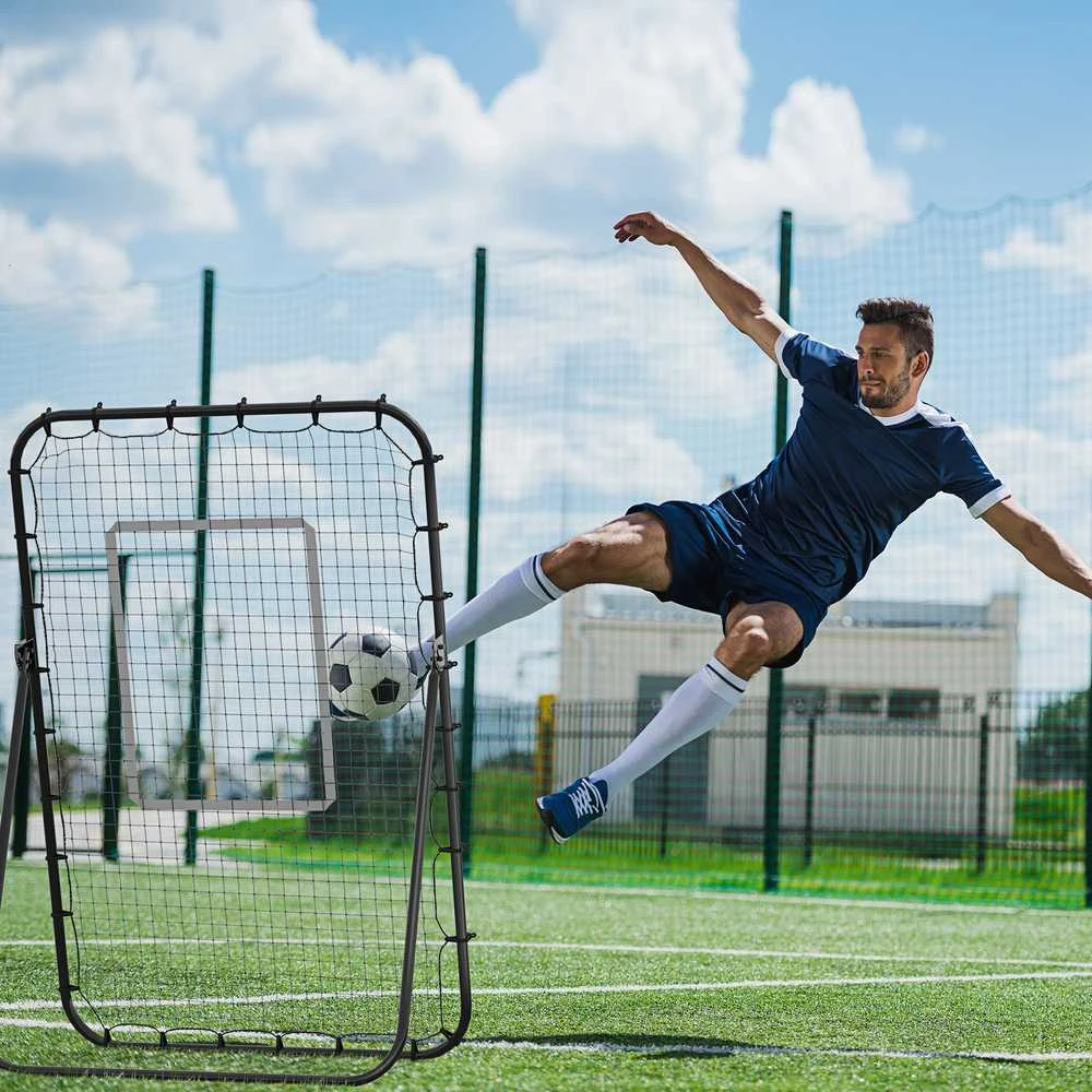 HOMCOM futbolo atšokimo sienelė, sulankstomi futbolo vartai, atšokimo tinklelis su 4 reguliuojamais kampais, 123 x 73 x 178,5 cm, juoda