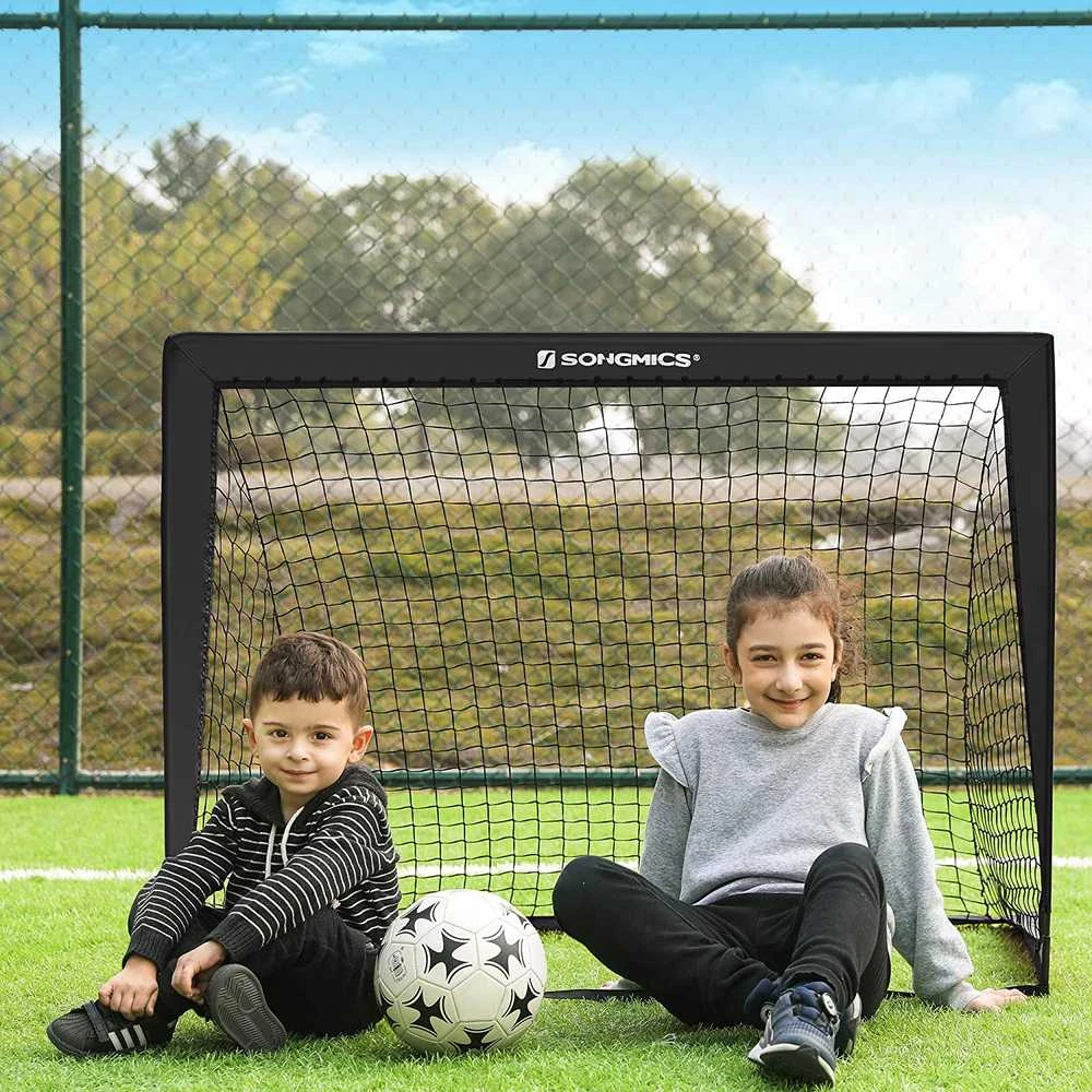 Songmics Futbolo vartai vaikams juodi SZQ122B02