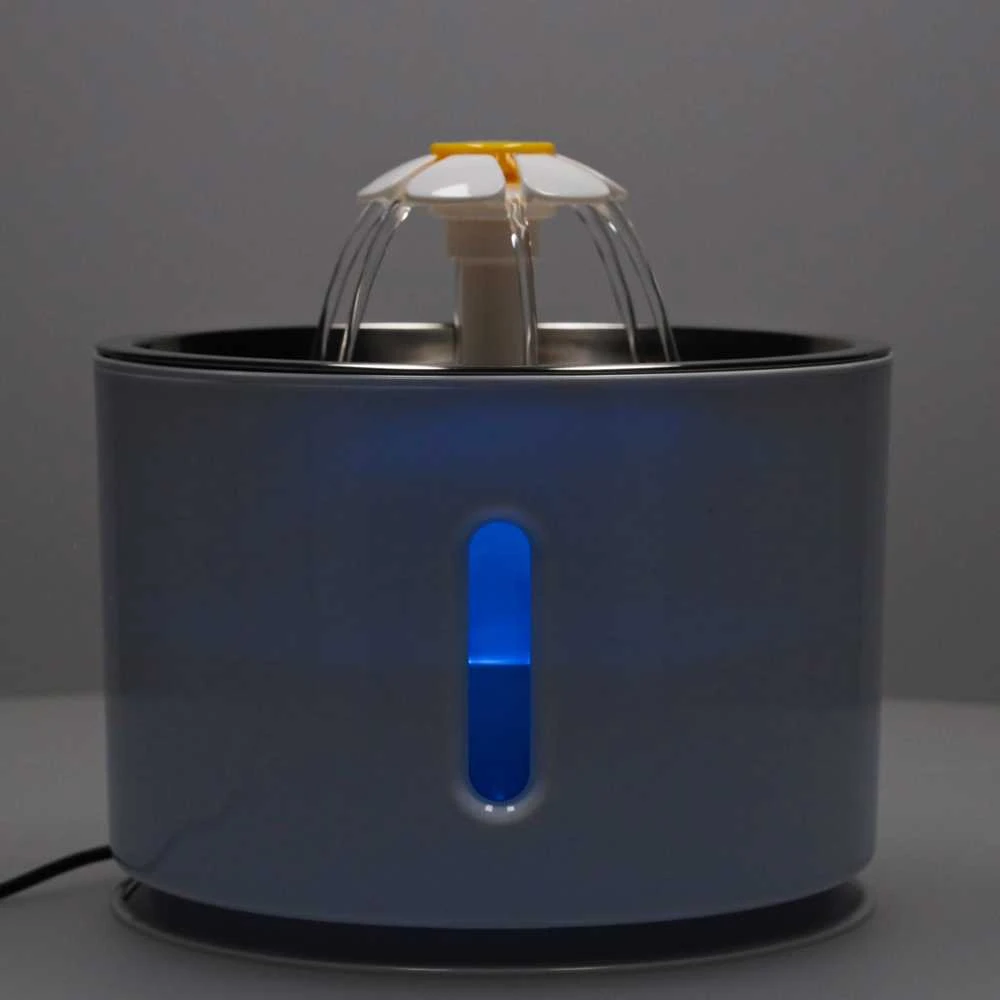 Generic Gertuvė gyvunams automatinė USB LED 2,4 l su valymo filtru