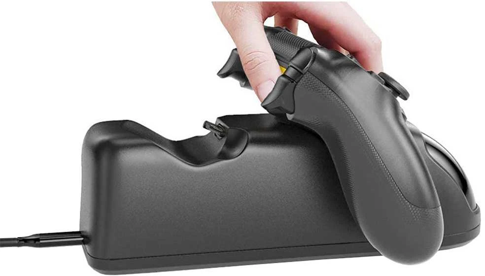 Įkrovimo stotelė PS4 valdikliams, 2 lizdai, LCD ekranas