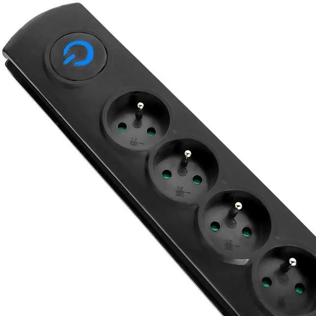 QOLTEC 50113 Viršįtampių apsauga 8 maitinimo lizdas 1,8m