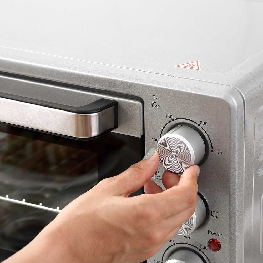 Gruzdintuvė HOMCOM mini orkaitė 32L, 1600W, elektrinė orkaitė su trupinių padėklu, nerūdijantis plienas ir stiklas, sidabrinė, 52,2x38,1x33,5cm