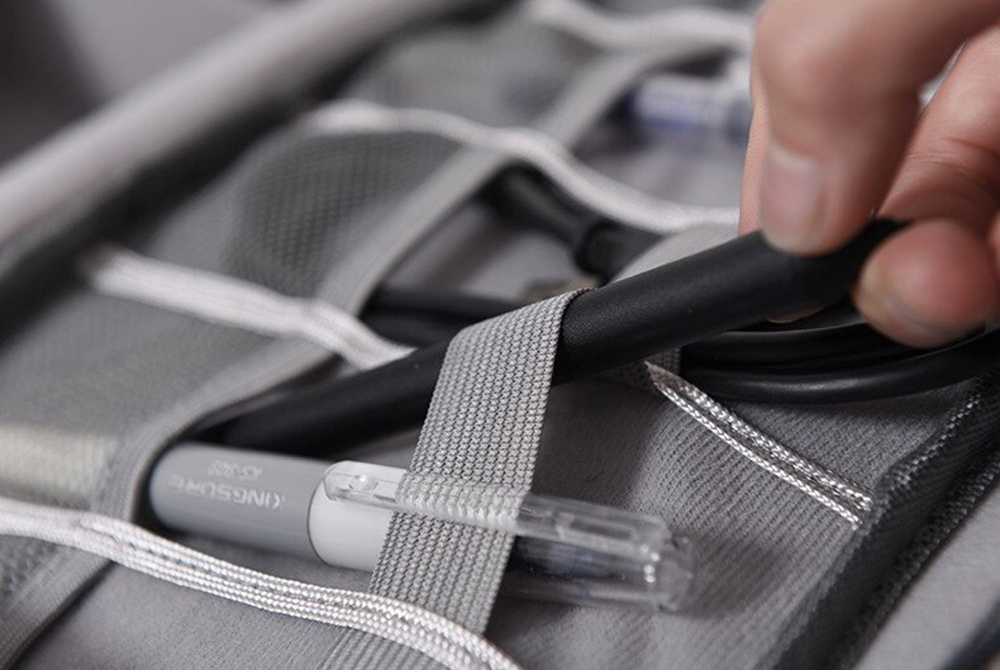 Travel organiser bag for chargers and cables