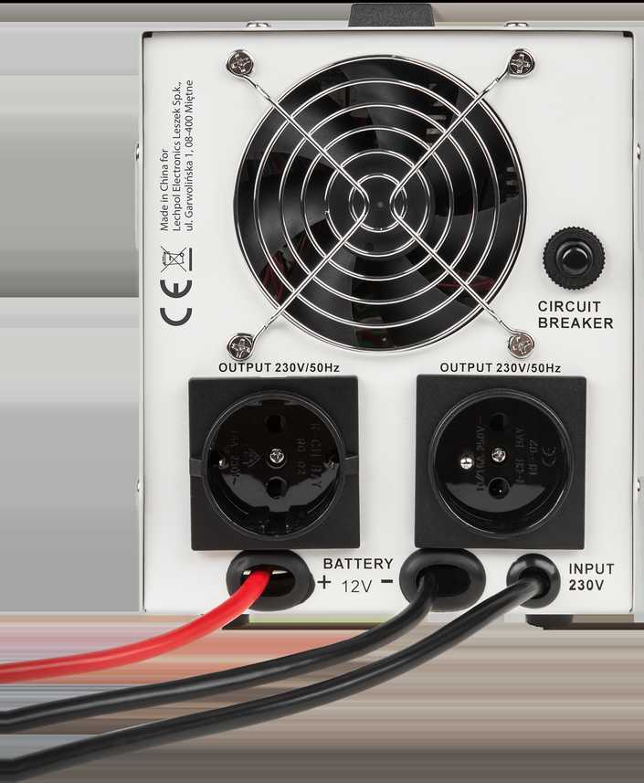 Nepertraukiamo maitinimo šaltinis 700W 12V/230Vac KEMOT PROsinus-700