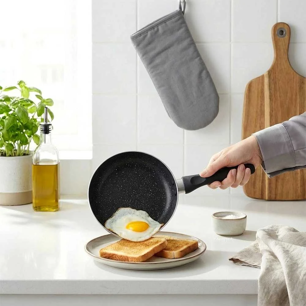 Konighoffer Vilde Granitinė keptuvė Juodas LINE 16 cm