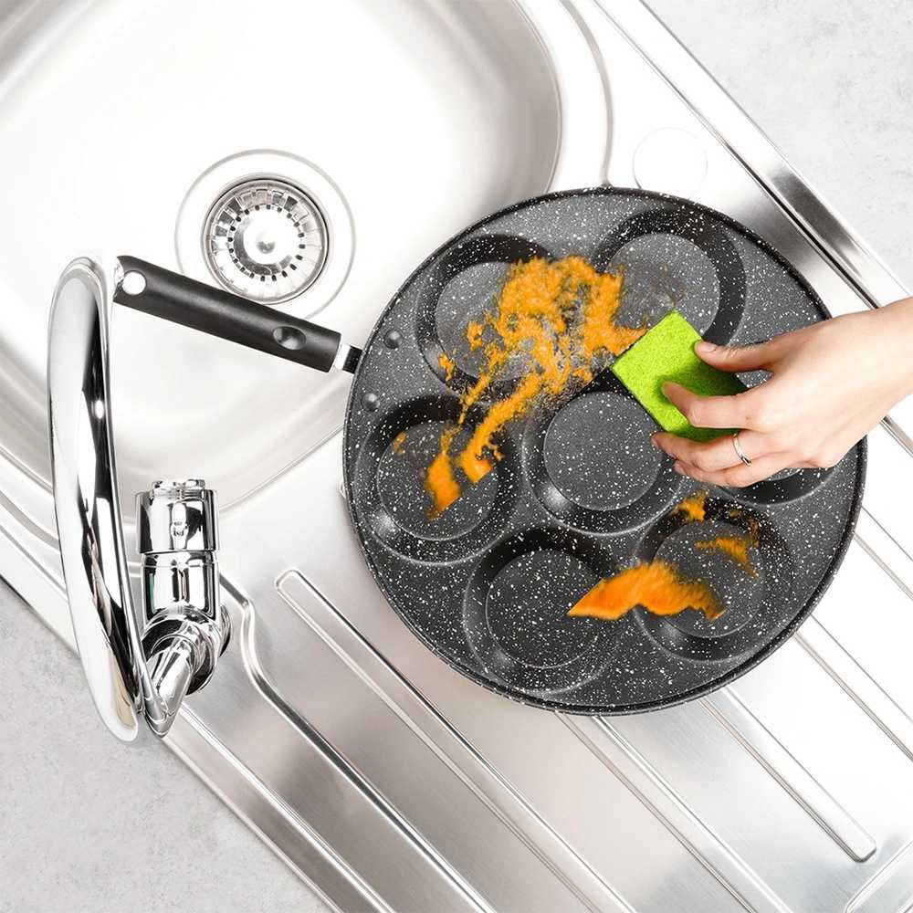 Keptuvė kiaušiniams ar blynams Vilde Basic Line 30 cm granitinė 7 skyrių