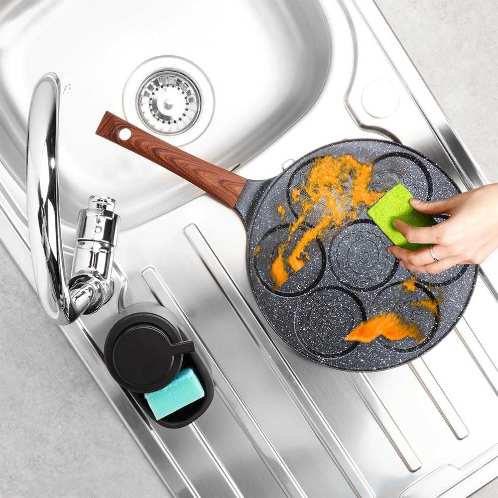 Keptuvė kiaušiniams ir blynams Vilde Juodas&amp;Wood 26 cm