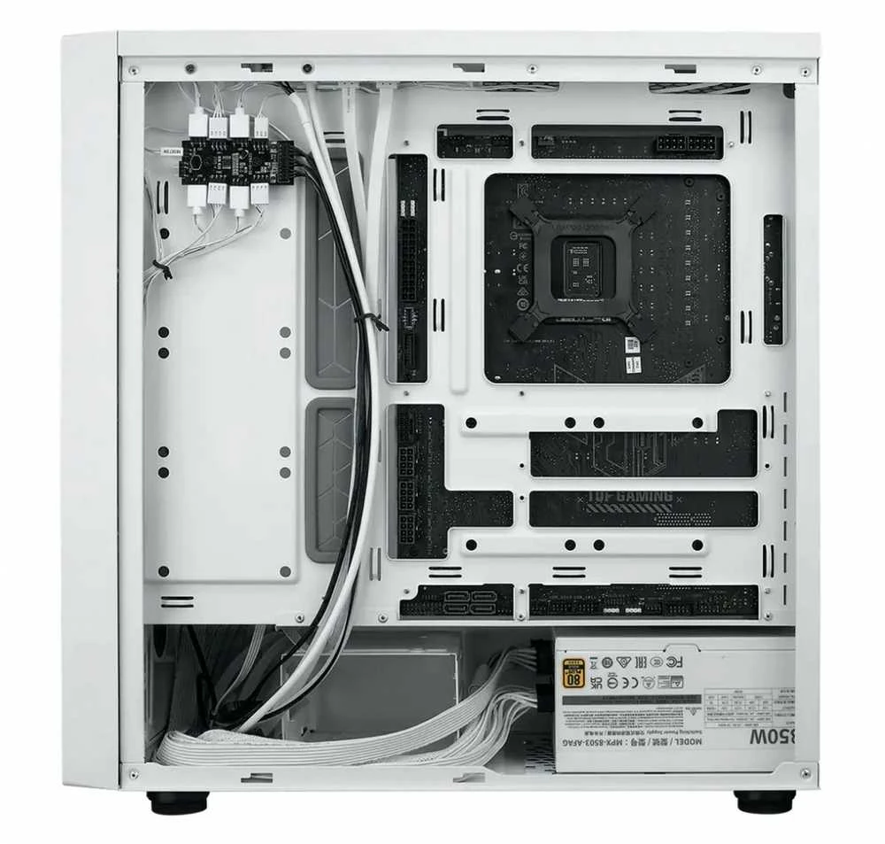 Cooler Master Korpusas CoolerMaster MasterBox 600 Lite Balta Kompiuterio Korpuso Bokštas