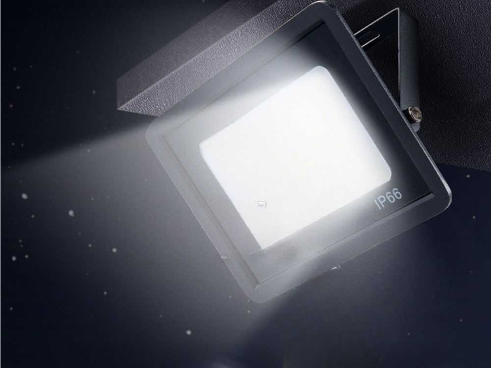 LED prožektorius 30W 6000K IP66