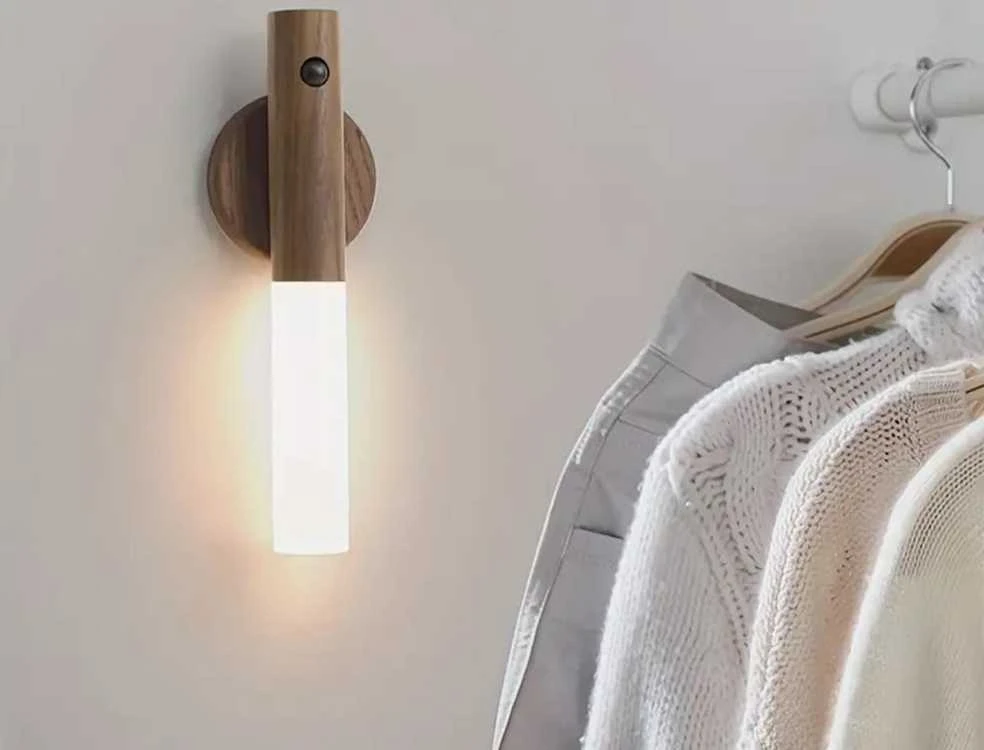 LED sieninis šviestuvas su judesio jutikliu, 18 cm