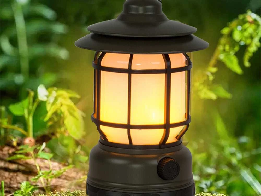 LED stovyklavimo lempa su akumuliatoriumi