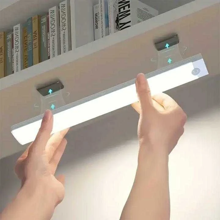 Pakabinamas šviestuvas ATL LED šviestuvas ZD160 su judesio jutikliu, 20 cm, šaltai balta