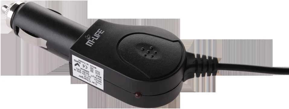 M-LIFE DC 1.4 / 3.5 2000 mA automobilinis įkroviklis