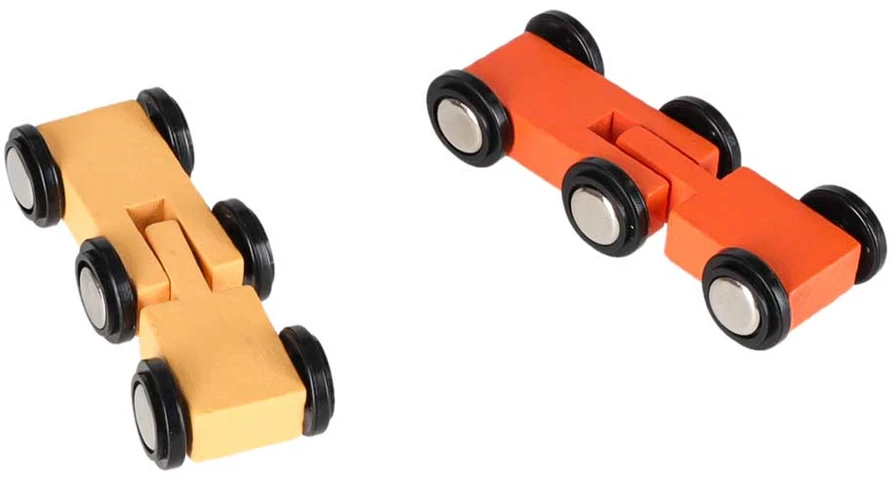 Medinis automobilių nusileidimo takelis, 8 lygių, įvairiaspalvis, 31 × 11 × 9 cm, su 2 automobiliais