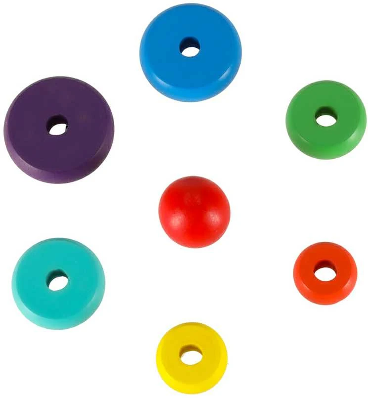 Medinė piramidė su spalvotais žiedais, 13,5 cm