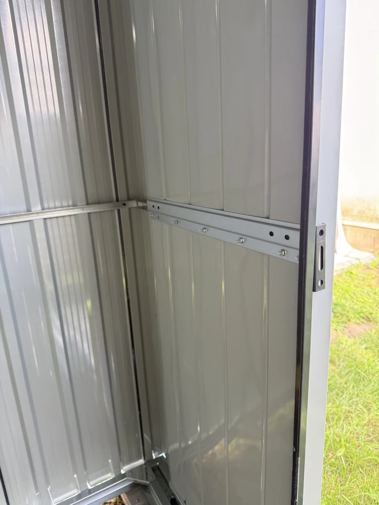 Metalinis sandėliukas 4,6 m², antracito, 237 × 195 × 208/172 cm