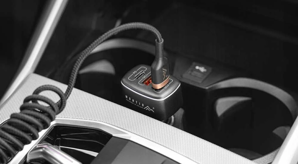 Montis Galingas greitas automobilinis įkroviklis išmaniajam telefonui 56w pd qc3 3a 12v