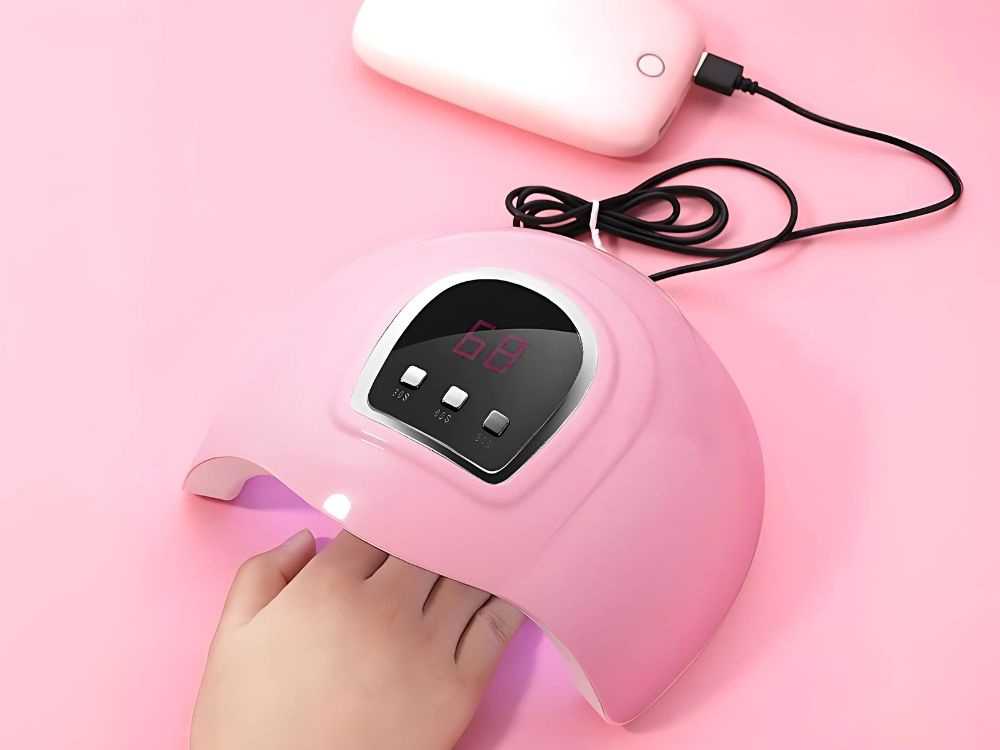 Nagų lempa su 18 LED, 54W, USB
