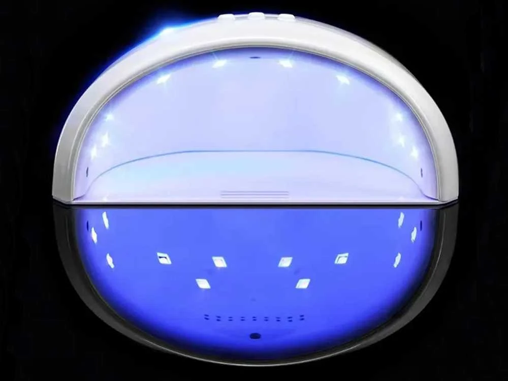 Nagų priežiūros rinkinys su 12W LED/UV lempa ir frezavimo įrenginiu
