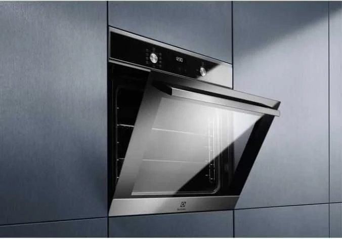 Ner.plieno spalvos orkaitė Electrolux EOD5H70BX