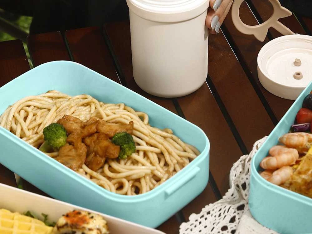 Pietų dėžutė su pertvaromis 1400 ml mėlyna