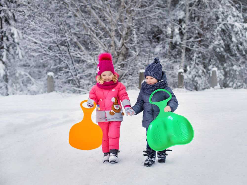 Plastikinės rogutės obuoliukas vaikams, 55 cm
