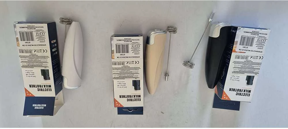 Rankinis pieno ir kavos plakiklis, 22,5 cm