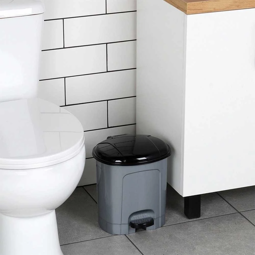 Kela Plastic pedal bin pilkas 5.5 l