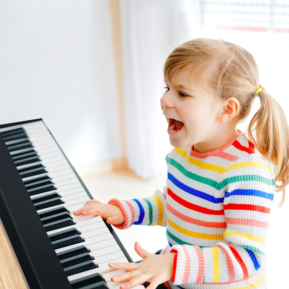 Skaitmeninis pianinas 61 klavišų