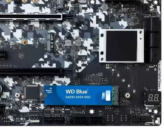 Sandisk „Western Digital“ Mėlyna SA510 M.2 2TB serijos ATA III diskas