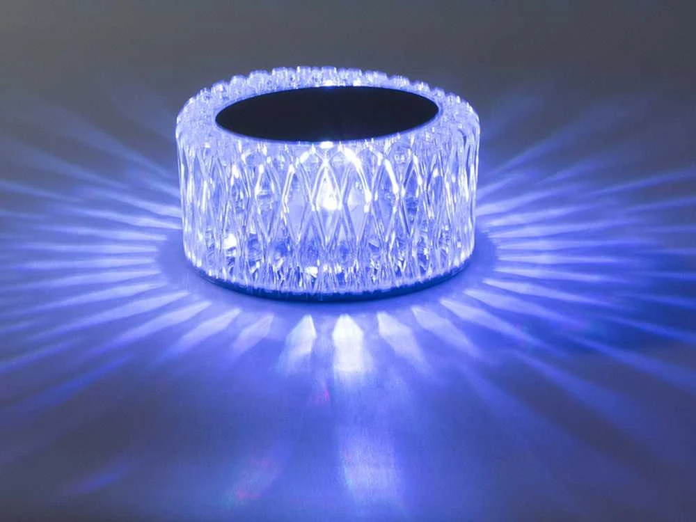 Stalinis kristalinis LED RGB šviestuvas su nuotoliniu valdymu