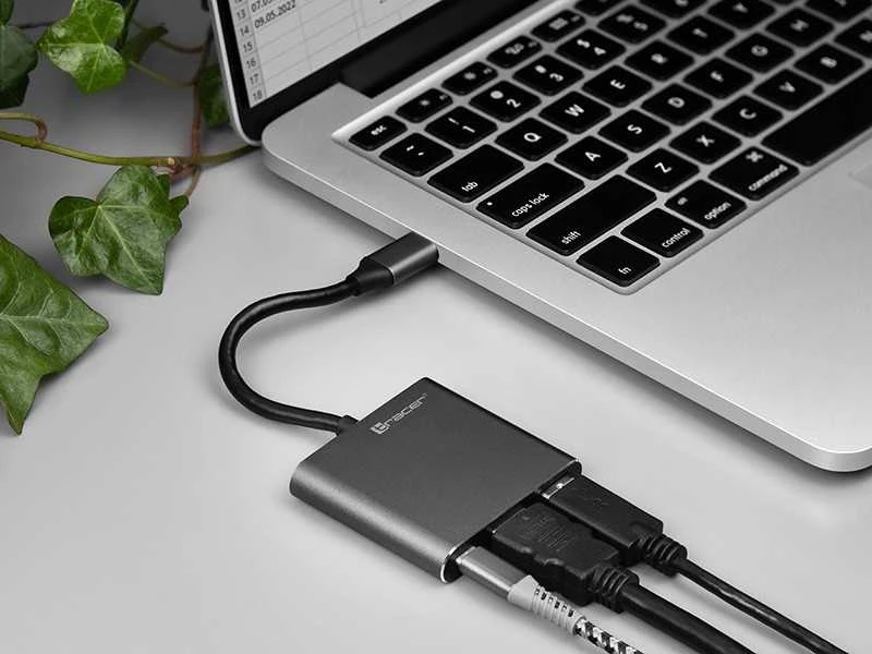 TRACER A-1 USB-C HDMI 4K USB 3.0 PDW 100W adapteris