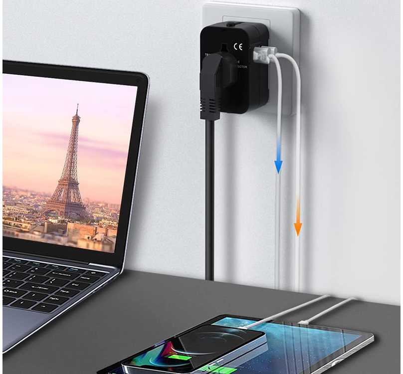 Universalus adapteris su 2 USB jungtimis