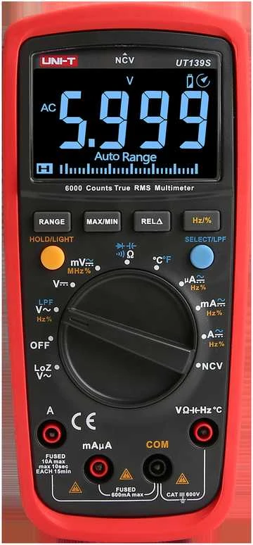 Universalus multimetras UNI-T UT139S