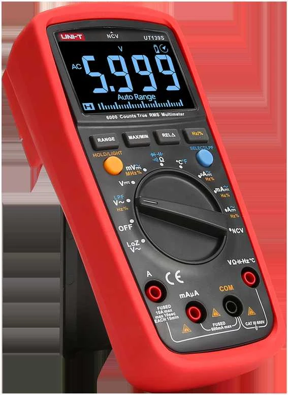 Universalus multimetras UNI-T UT139S