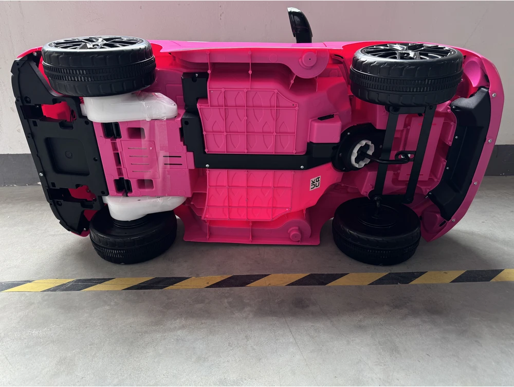 Vaikiškas elektromobilis licencijuotas Audi A5L su 2,4 GHz nuotolinio valdymo pultu, rožinis, 101 × 55 × 43 cm