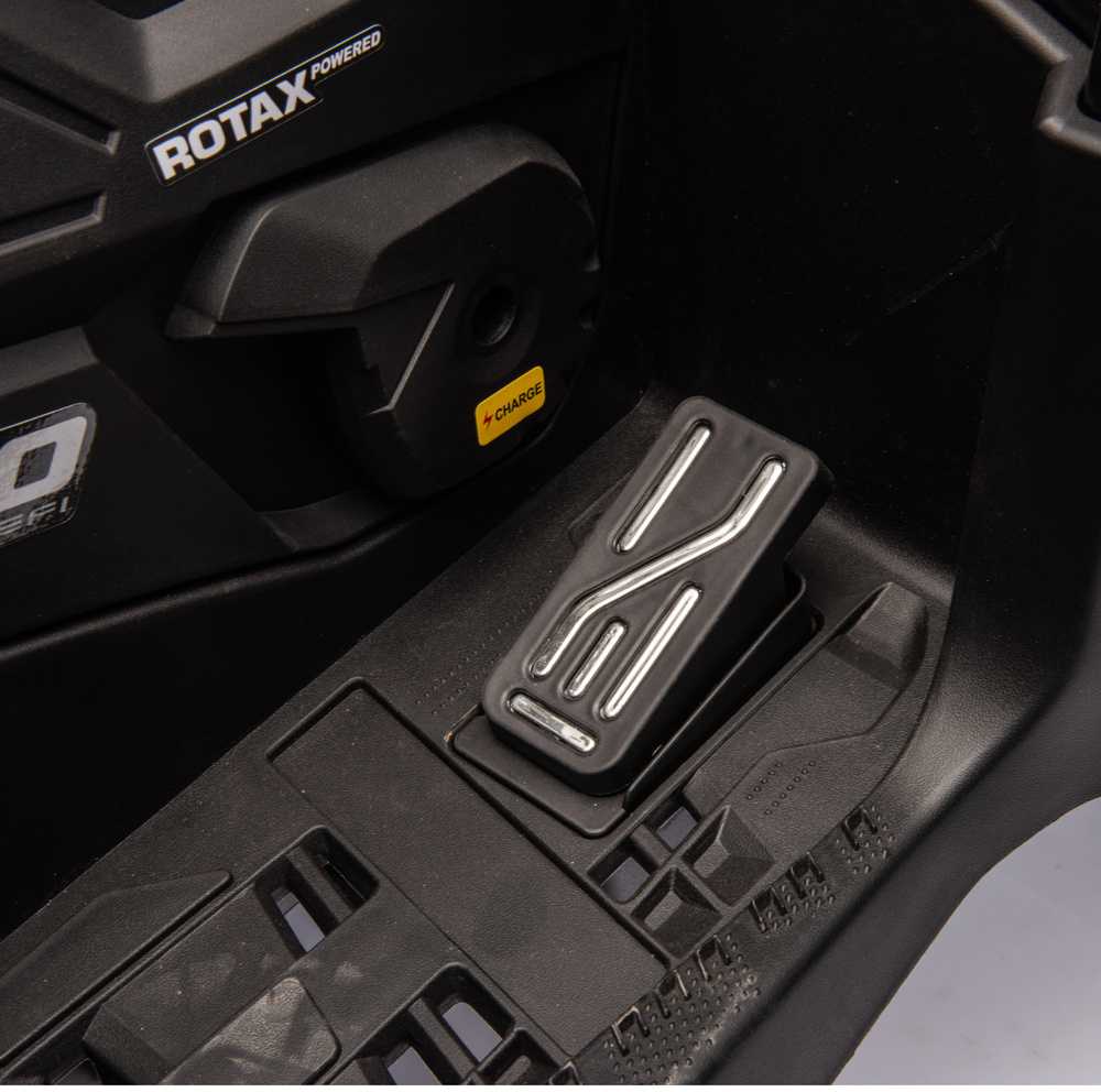 Lean Cars Vaikiškas keturratis Can Am Outlander 4x4 DK-CA005