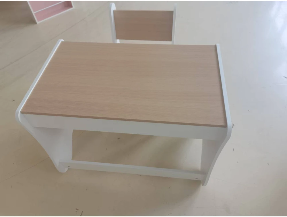Vaikiškas stalo ir kėdės komplektas su stalčiumi, baltas ir natūralaus medžio spalvos, 69,5 × 45 × 51 cm, 2 dalių