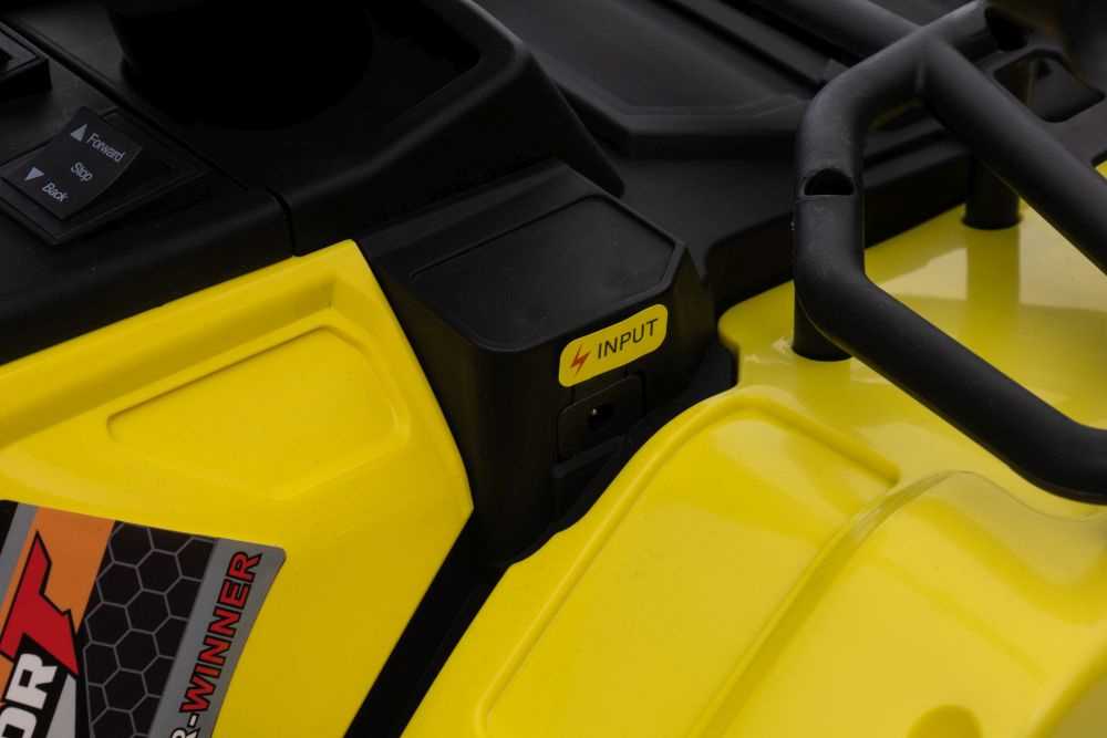 Lean Cars Elektrinis keturratis JC915 geltonos spalvos