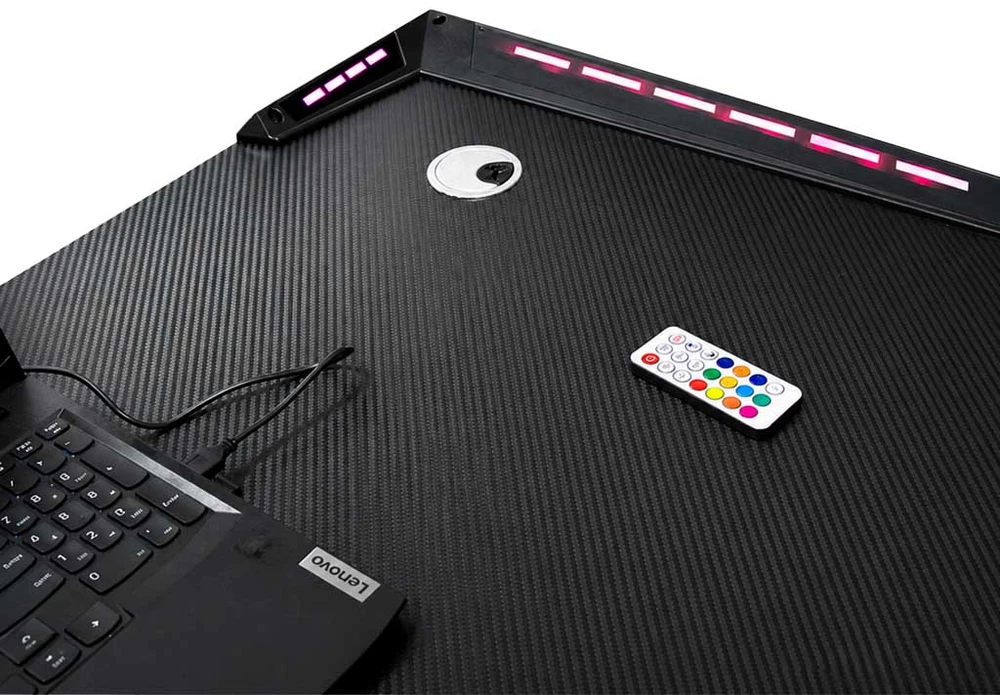 Žaidimų stalas su RGB LED apšvietimu ir 2 kabelių angomis, juodas, 120 × 60 × 74 cm