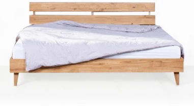 DANISH 160 Ąžuolinė Lova : Apdaila - Aliejuota bespalviu linų sėmenų aliejumi, Čiužinio dydis - 160x200cm, Kojos - Ąžuolinės, alyvuotos lovoms