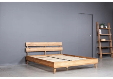 DANISH 160 Ąžuolinė Lova : Apdaila - Aliejuota bespalviu linų sėmenų aliejumi, Čiužinio dydis - 160x200cm, Kojos - Ąžuolinės, alyvuotos lovoms