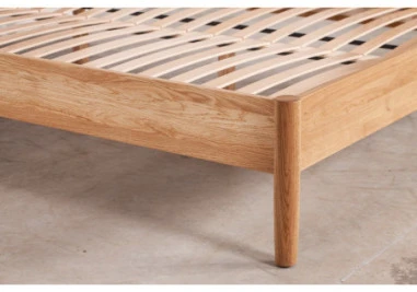 HYGGE WOODEN 160 ĄŽUOLINĖ LOVA : Apdaila - Be apdailos, Čiužinio dydis - 160x200cm