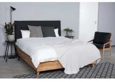 LOFT Juodas pusbario (65cm) taburetė